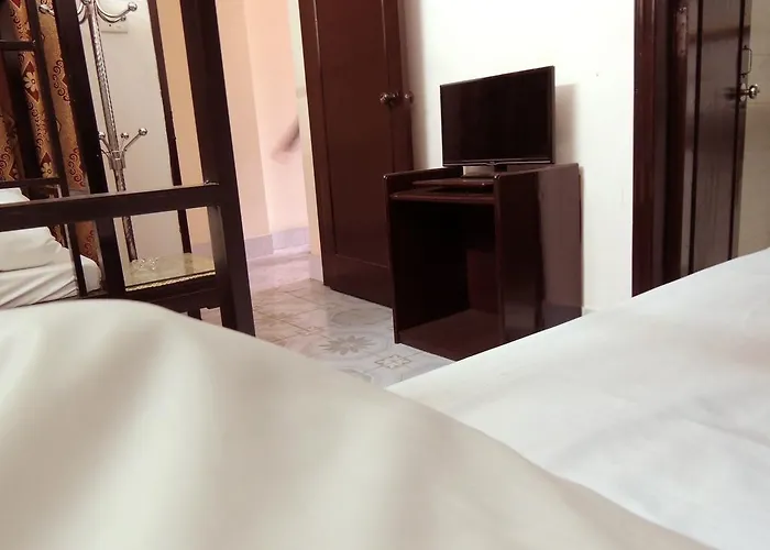 Hostel Happy (adults Only) *